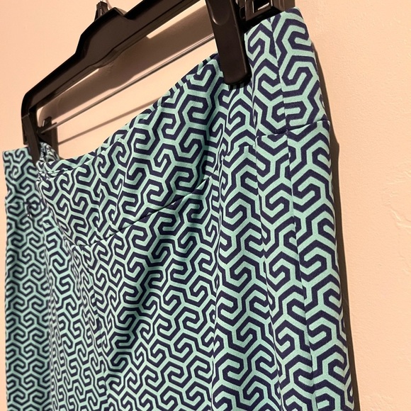 J.Mclaughlin Carmel Pants in Honeycomb Blue Patterned Stretch Flare Size XL - Picture 9 of 16